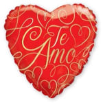 Red heart-shaped balloon with gold "Te Amo" lettering
