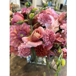 Pink and peach mixed bouquet with dahlias and calla lilies