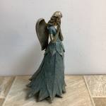 Angel figurine "Willow Grace"