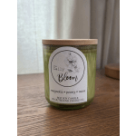 The Daily Bloom Signature Candle