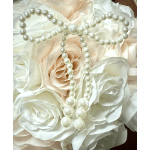 White and blush roses with pearl loops