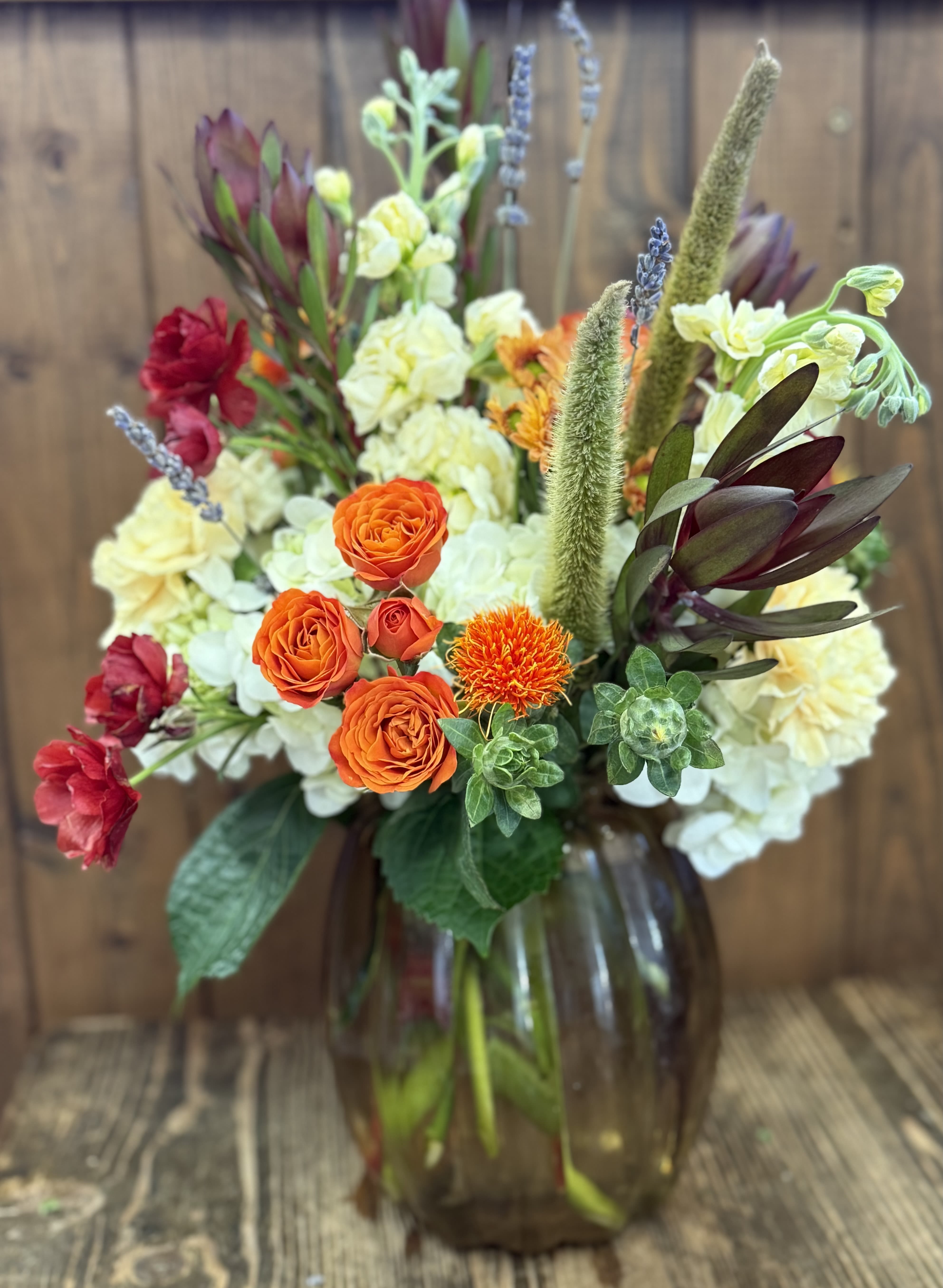 Golden Harvest Glow - The Golden Harvest Glow feels like autumn sunlight captured in a jar. Perfect for brightening your home, Thanksgiving table or gifting someone a little piece of fall magic.