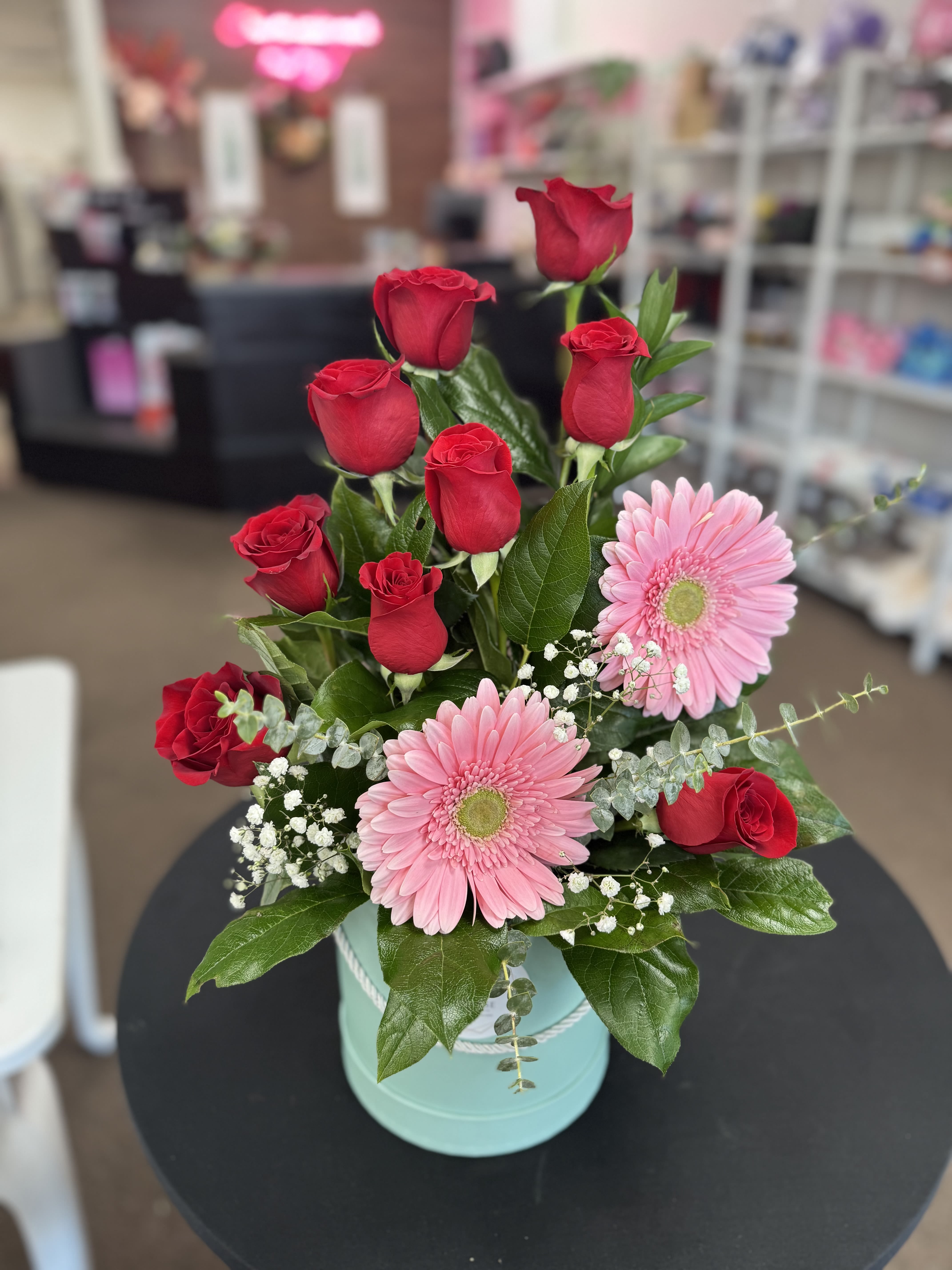 Emma  - What a really beautifull  desing  with red roses , and pink gerberas.  