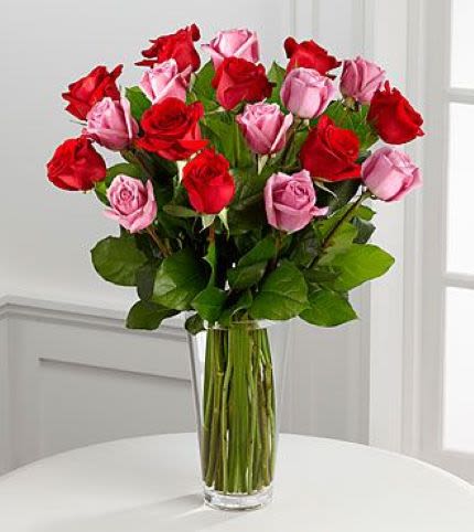 Pink and red roses - beautifully designed with 18 red and pink roses