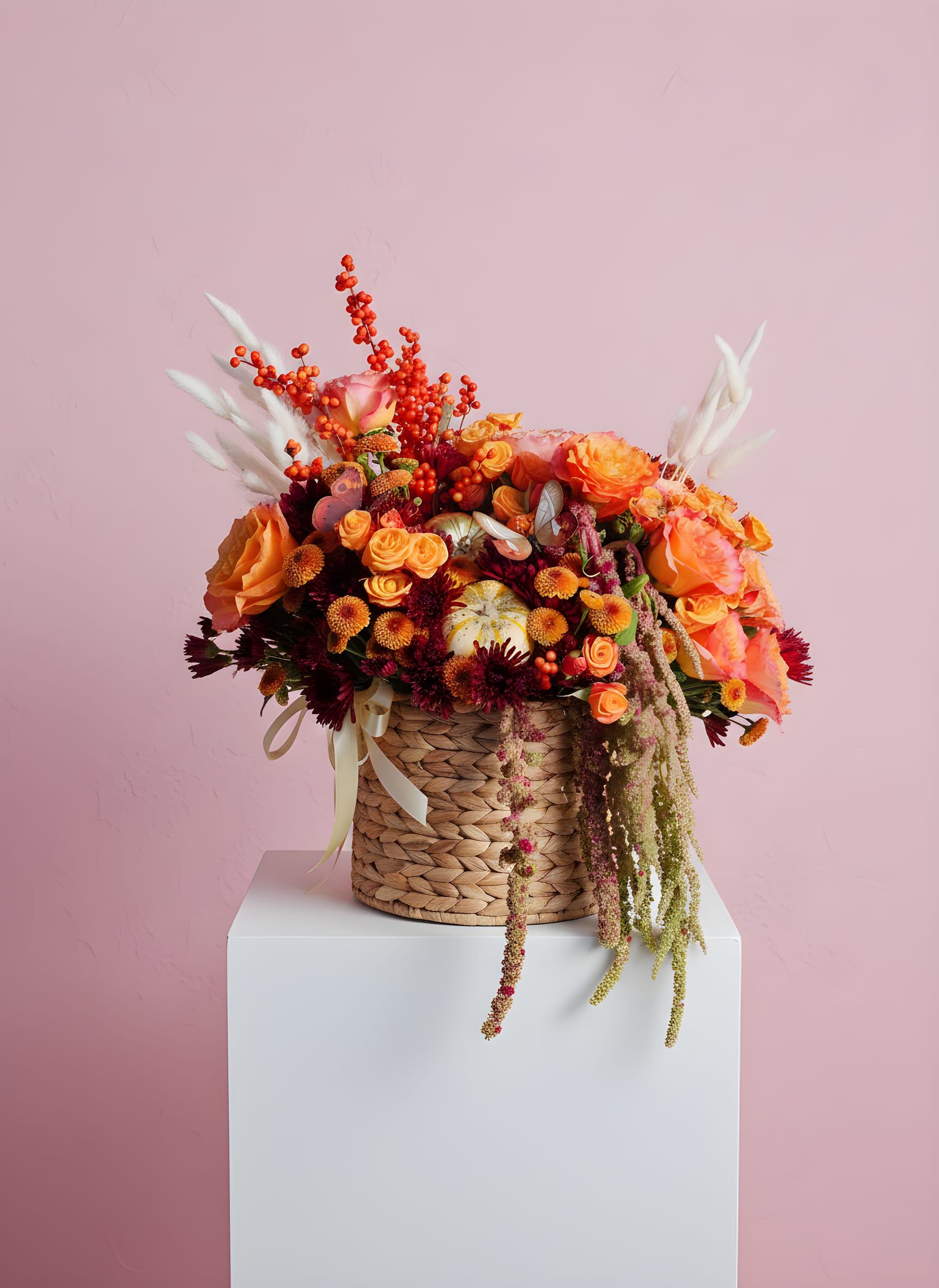 The Autumn Edit - The Autumn Edit A love letter to the season's most stunning palette. Rich oranges, deep rusts, and warm ambers — curated to perfection. Flower varieties and vessels may vary based on availability to ensure the highest quality.