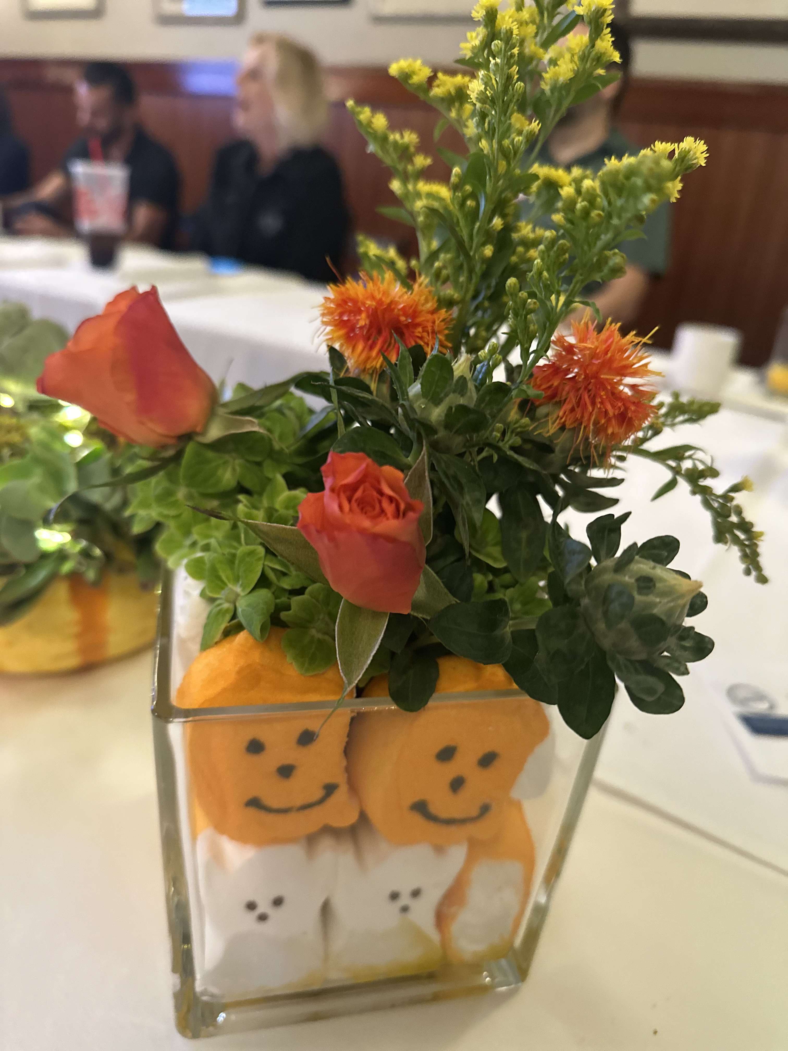 Halloween Rose Centerpiece - Halloween Rose Centerpiece