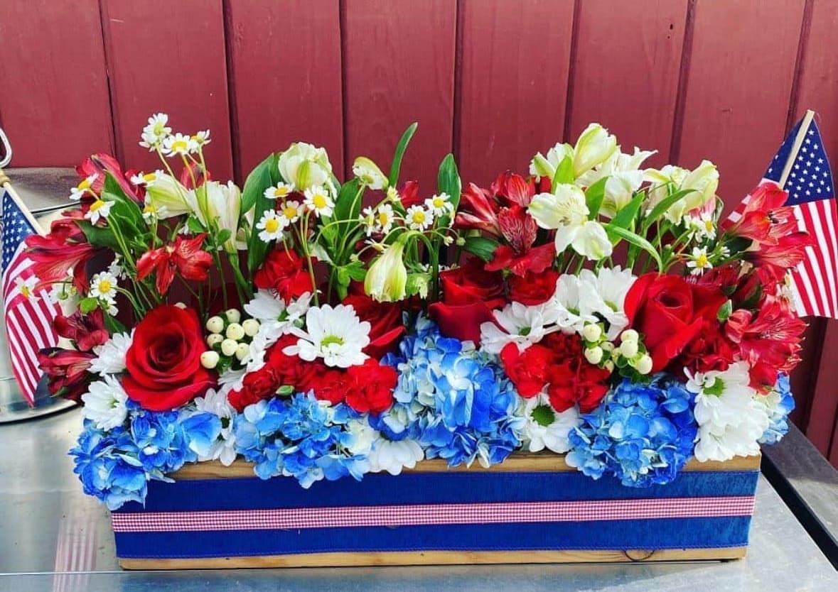 Patriotic Centerpiece - Patriotic Centerpiece