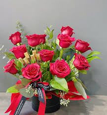 One dozen red roses in a box  - Premium red rose 