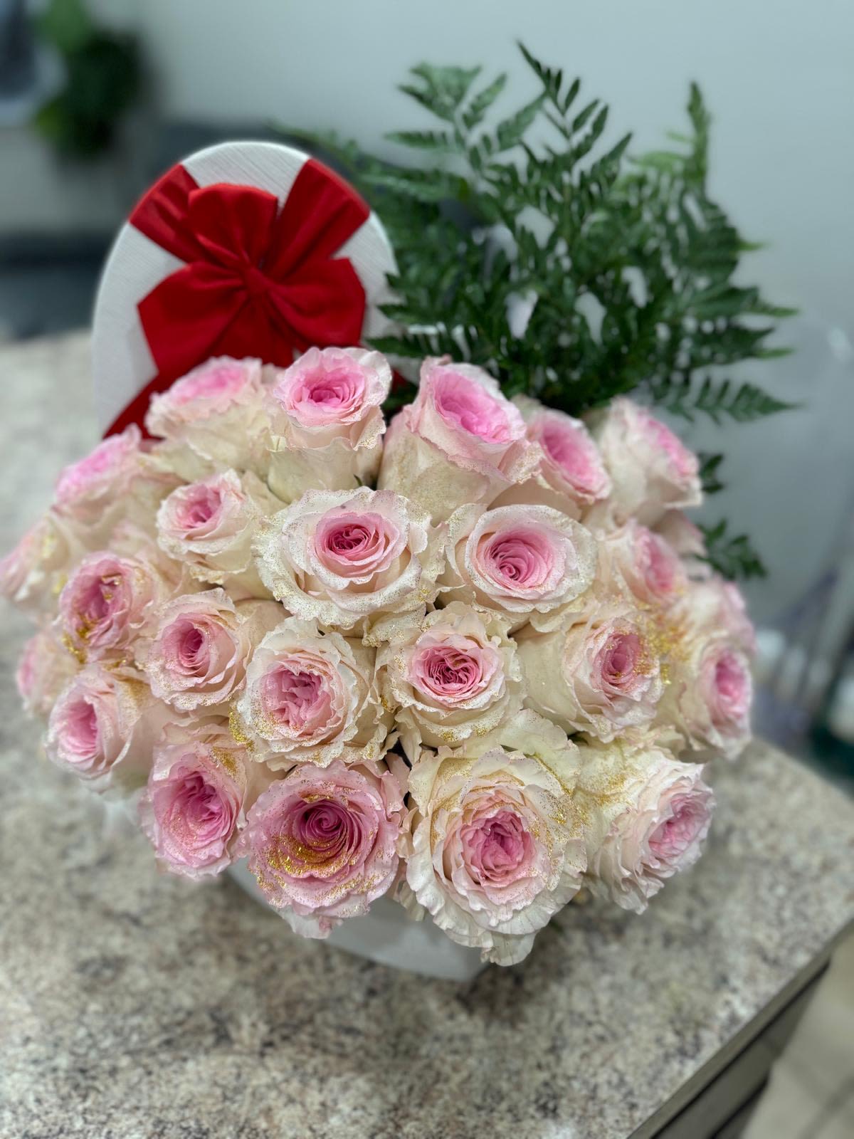 Valaya - Box heart whit roses 