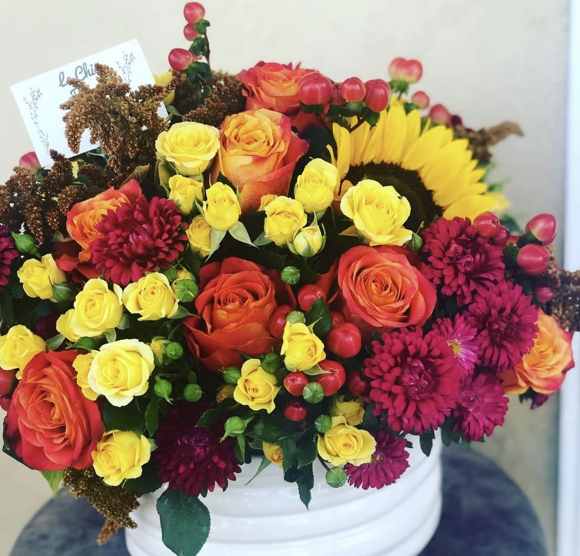 Sunny Dee - sunflowers and bright seasonal blooms 