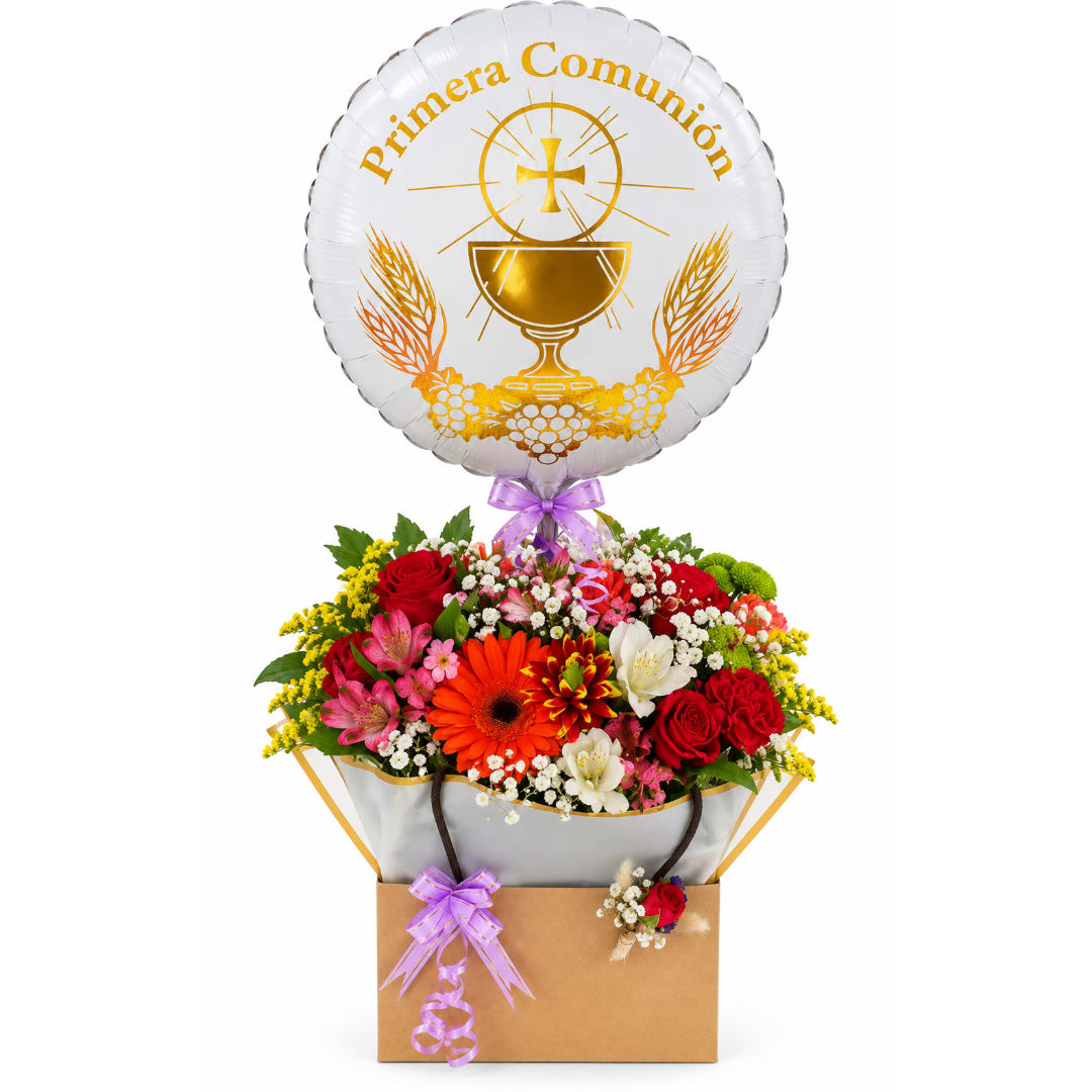 Flower arrangement with a communion balloon in a gift box