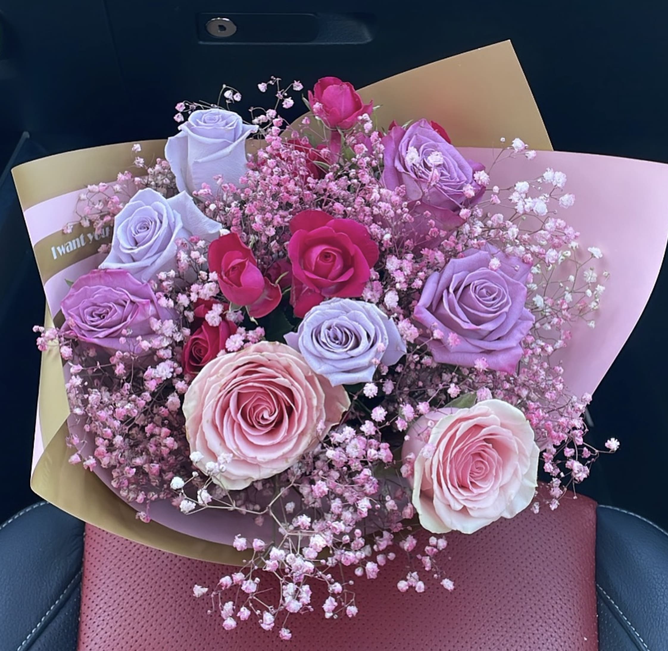 Sunset Pastels Bouquet - Behold, a magnificent arrangement of exquisite roses, adorned in a harmonious blend of delicate pastel hues. This opulent bouquet showcases a captivating fusion of alluring pink shades, evoking a sense of elegance and grace. Each rose, meticulously handpicked for its unparalleled beauty, contributes to the overall splendor of this grand floral masterpiece. The soft, blush tones intertwine effortlessly, creating a mesmerizing symphony of colors that is sure to enchant and delight all who lay their eyes upon it.