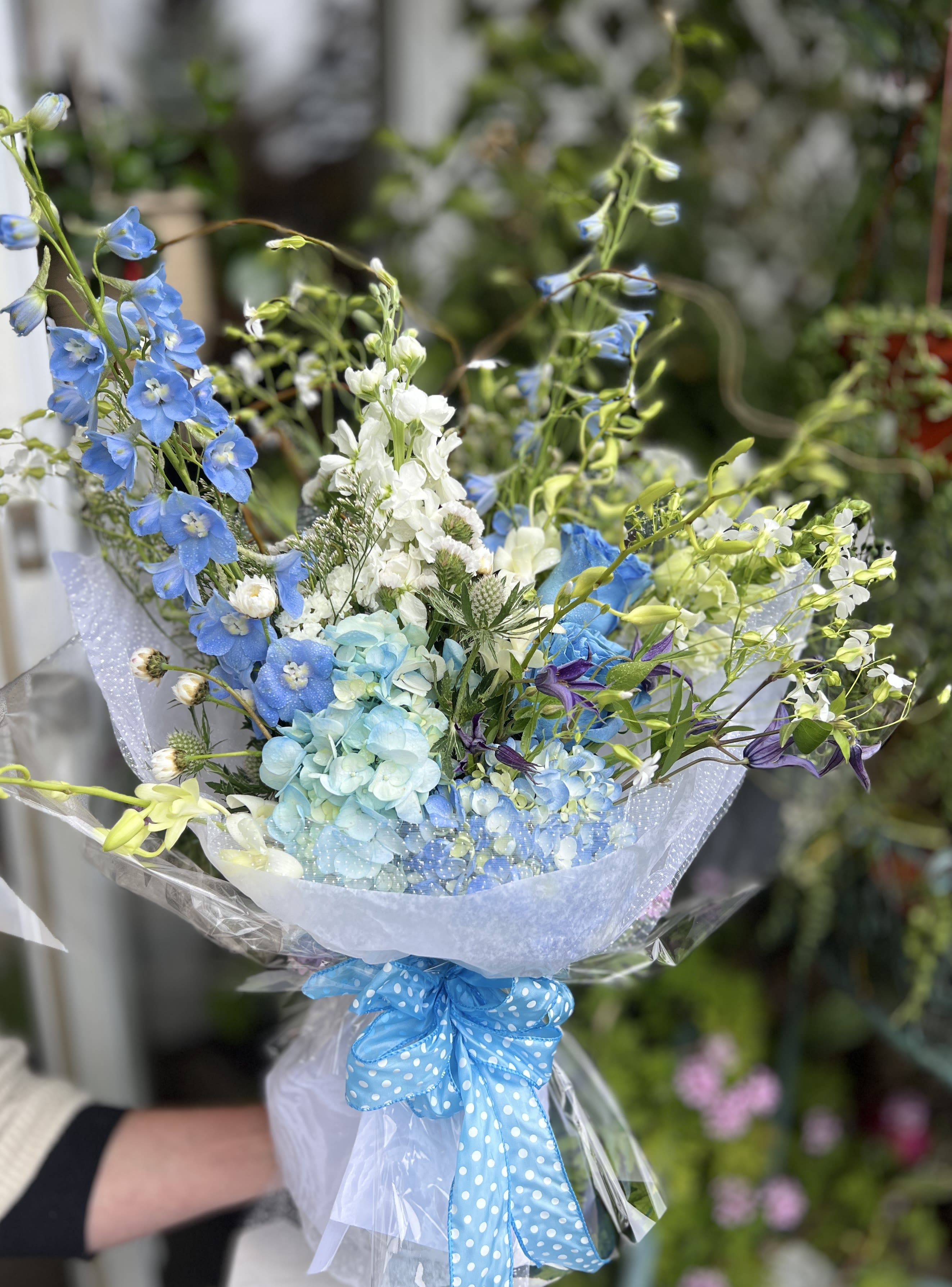BLUE BUQUET - MIX OF BLUE AND WHITE FLOWERS