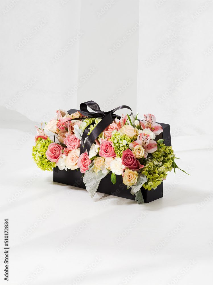 Moon glow box - Garden box assorted flowers