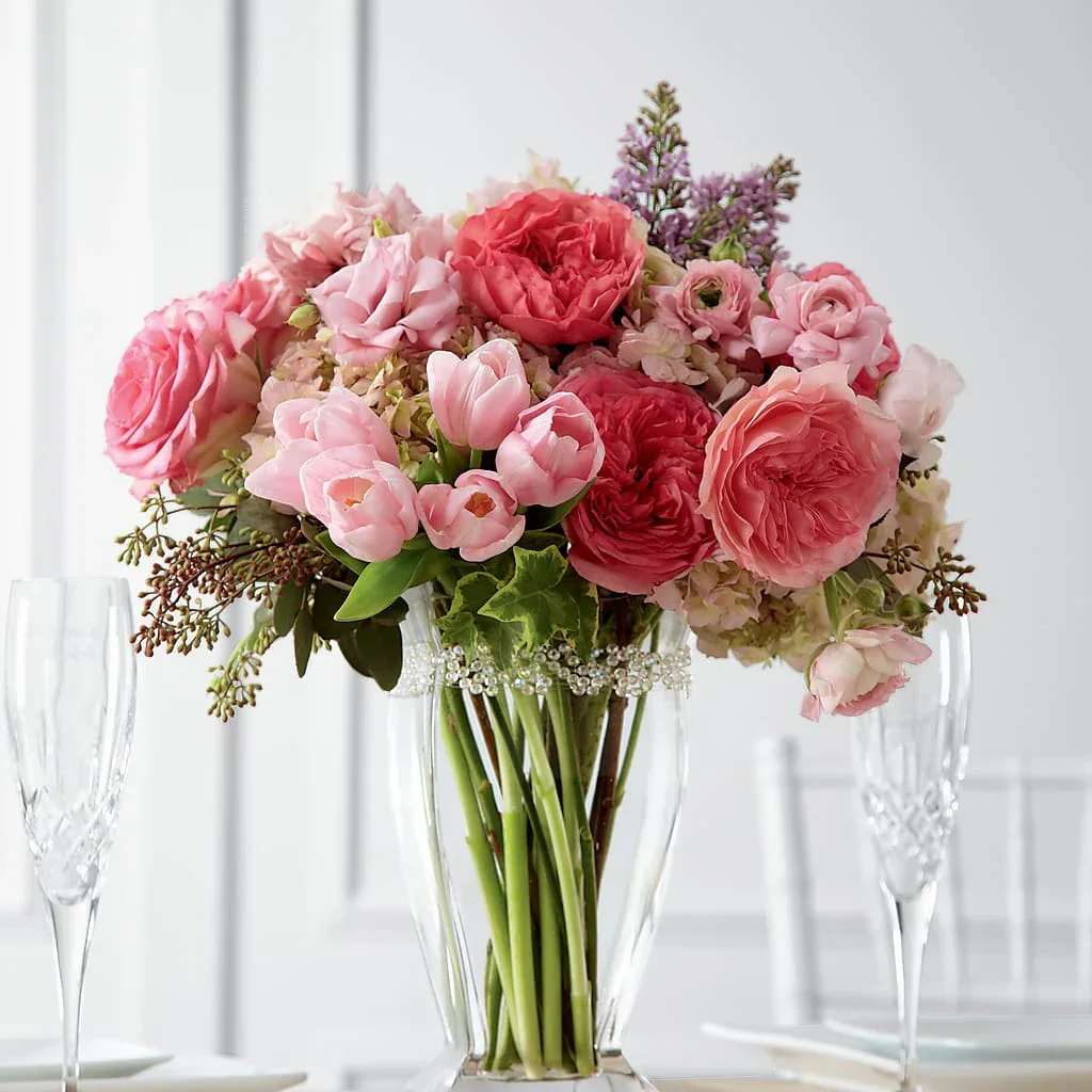 Spring a la mode - Elegant and finest floral design with a different assorted flowers. 