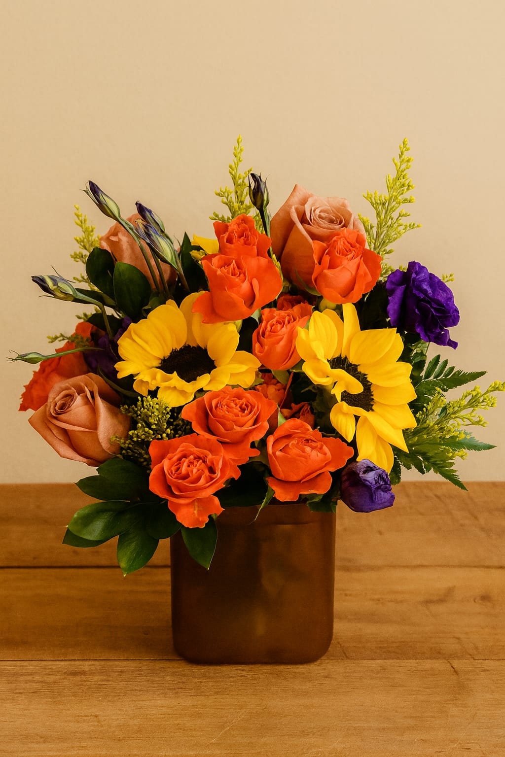 Autumnal Vibe Bouquet - The Autumnal Vibe Bouquet highlights a warm fall palette with fresh seasonal florals, where sunflowers take center stage. Designed to evoke the essence of Autumn, it adds a touch of seasonal charm to any space.