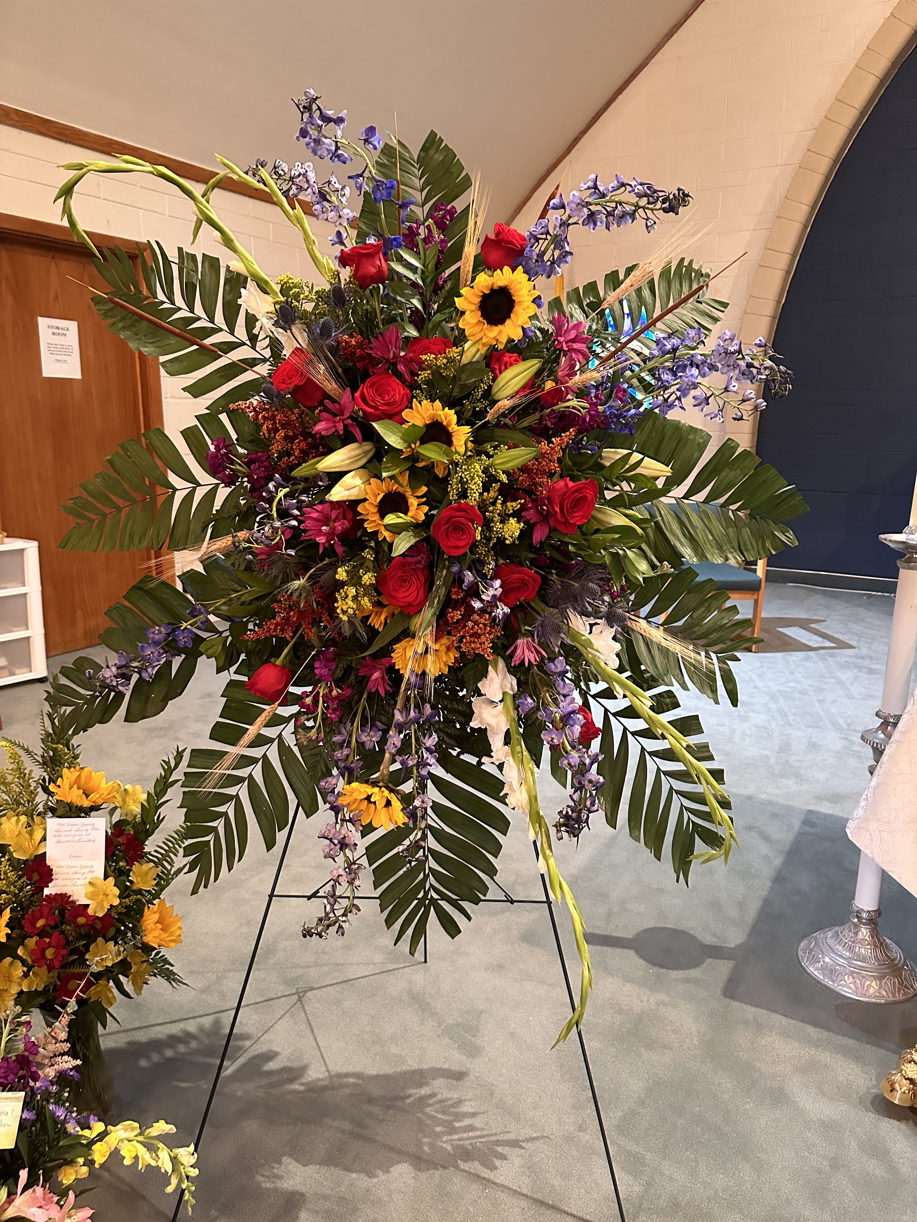 Sympathy Sprays - Memorial Sprays 