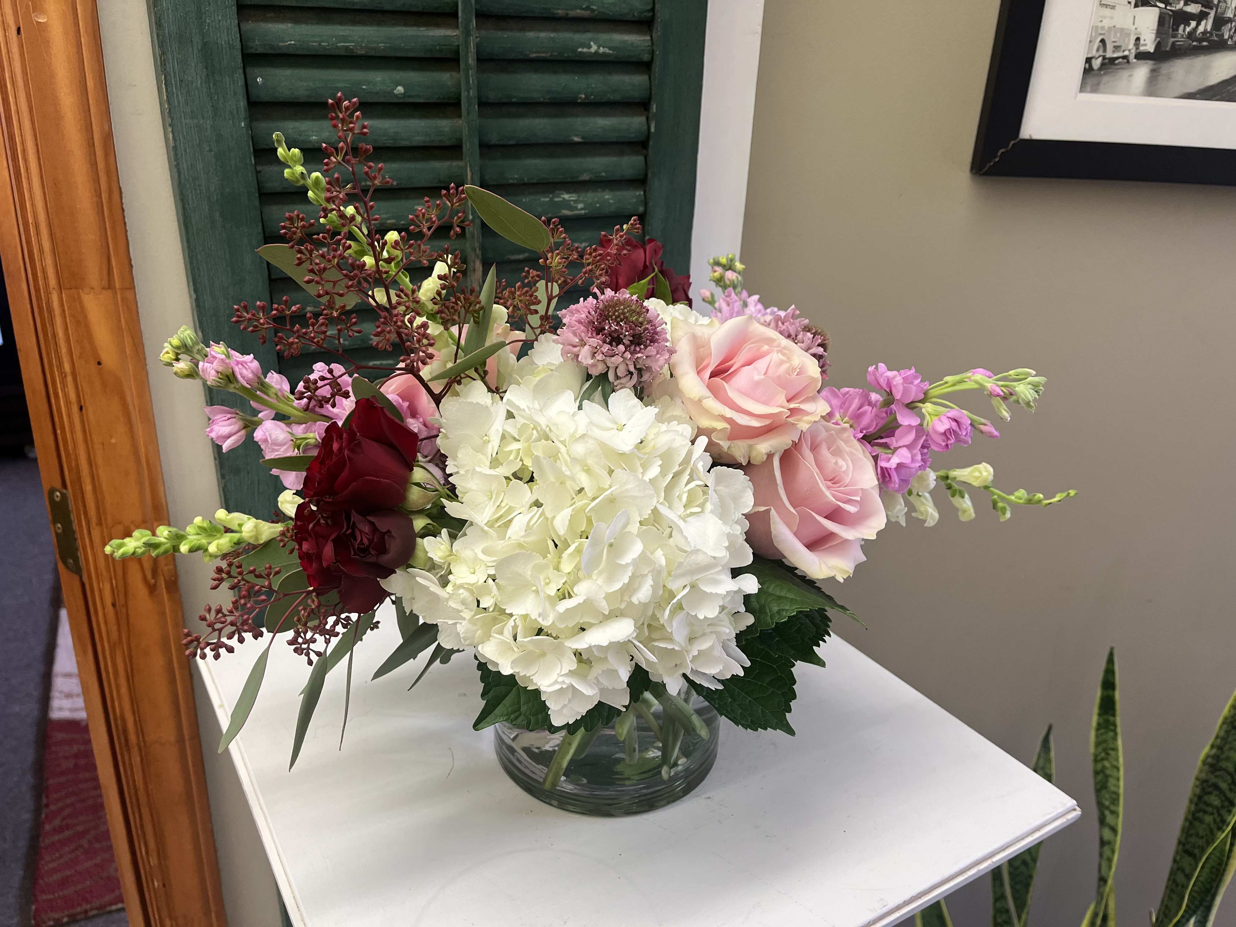 Michelle (My Bell) - A feminine mix of seasonal flowers in romantic colors of red, pink and white. A perfect gift for the upcoming Valentine's Day!