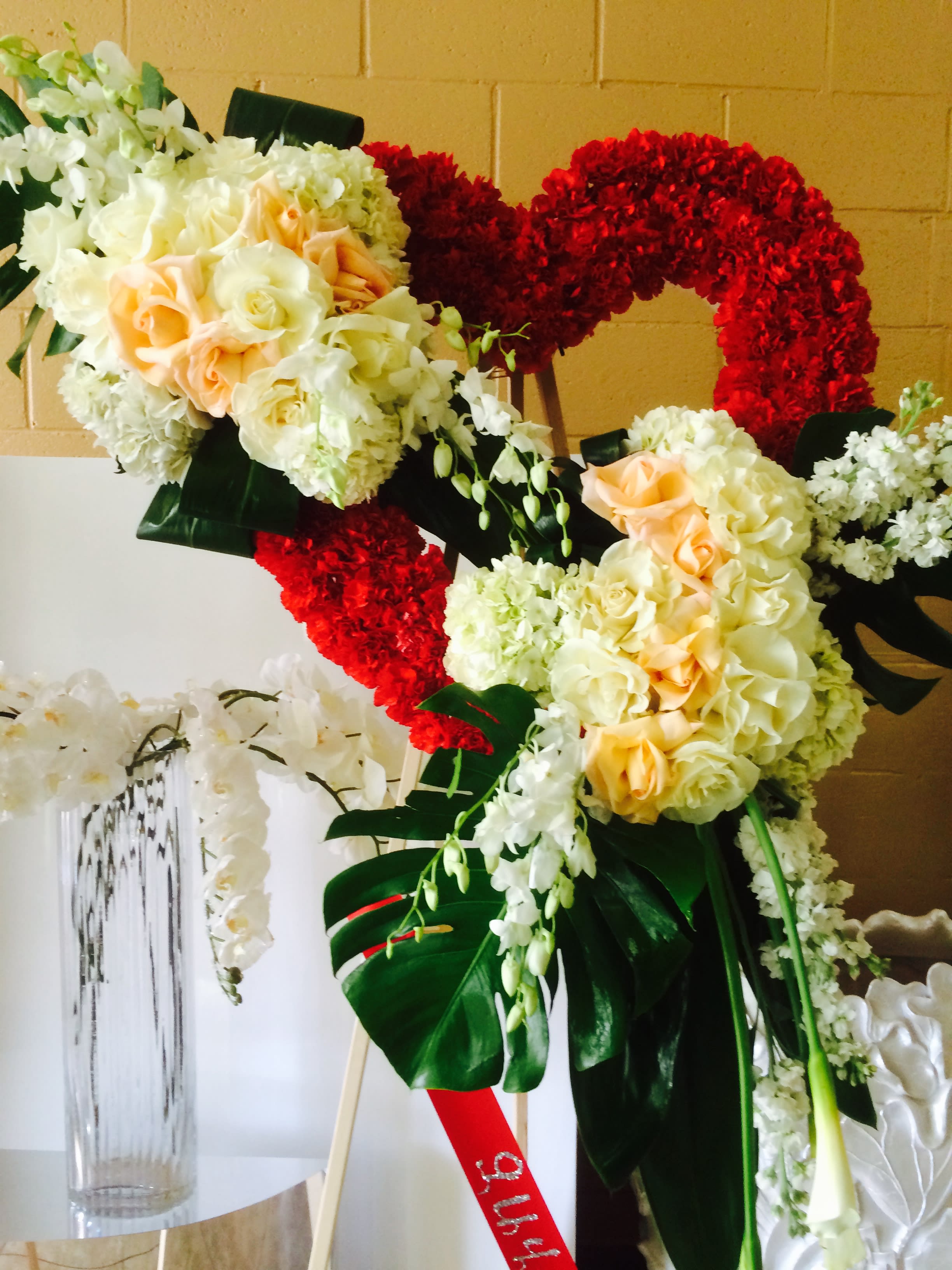 In Loving Memory - Beautiful heart shaped easel.