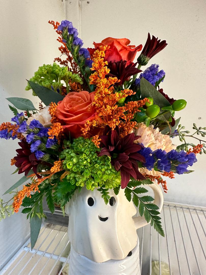 You've Been Booed - Boo your friends or family with this cute Ghost with flowers