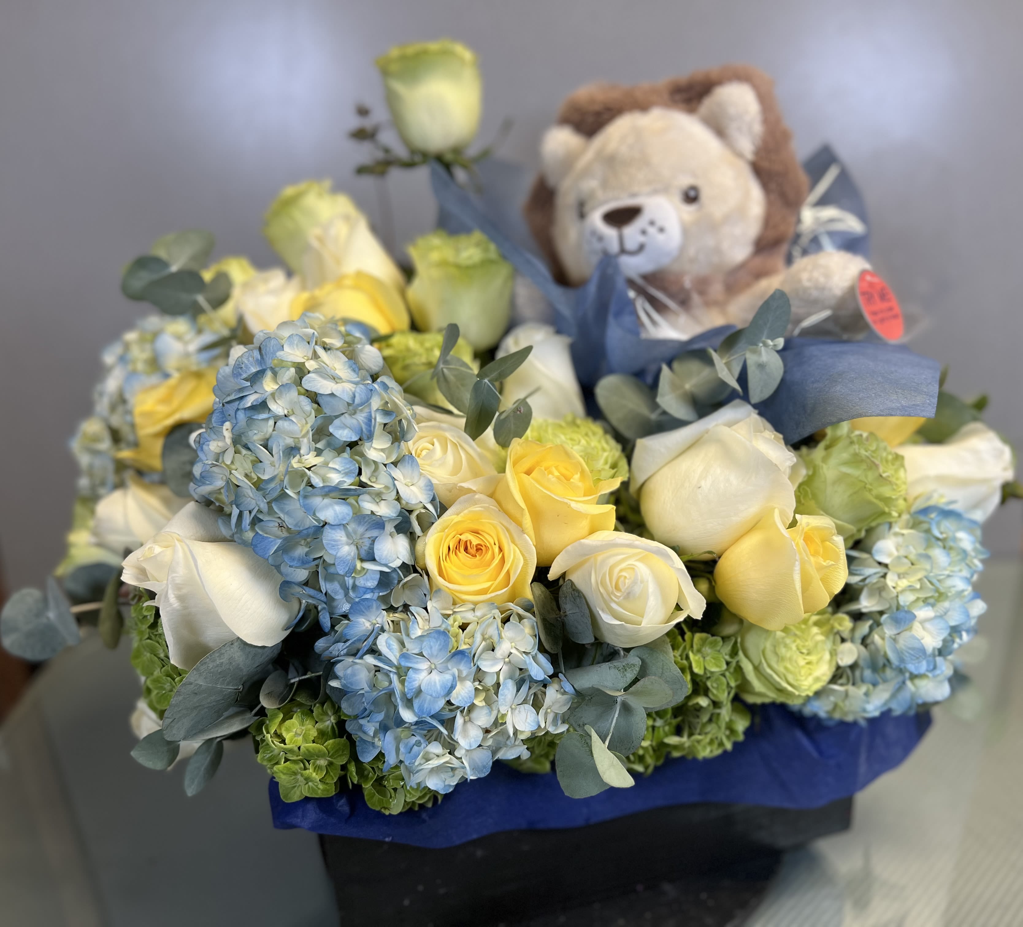 Baby Bliss Arrangement - Mix color Flowers No include Stuffed Animal AS SIMILAR AS POSSIBLE 