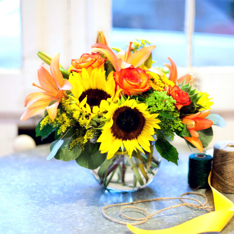 The Madame Monet - Bowl of summer flowers