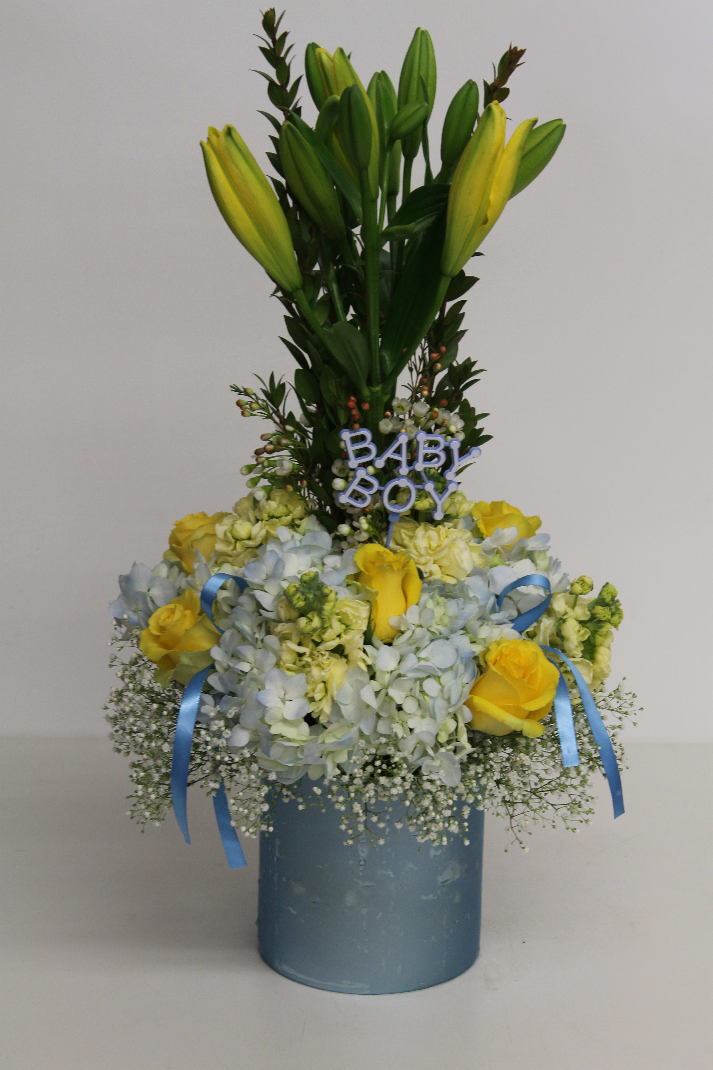 B for Boy/26 - Asiatic lily, Hydrangea, Rose, Wax flower, Baby"s Breath, Stock