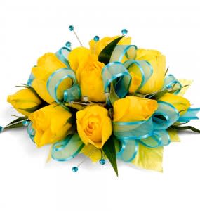 Yellow rose bouquet with blue ribbon loops