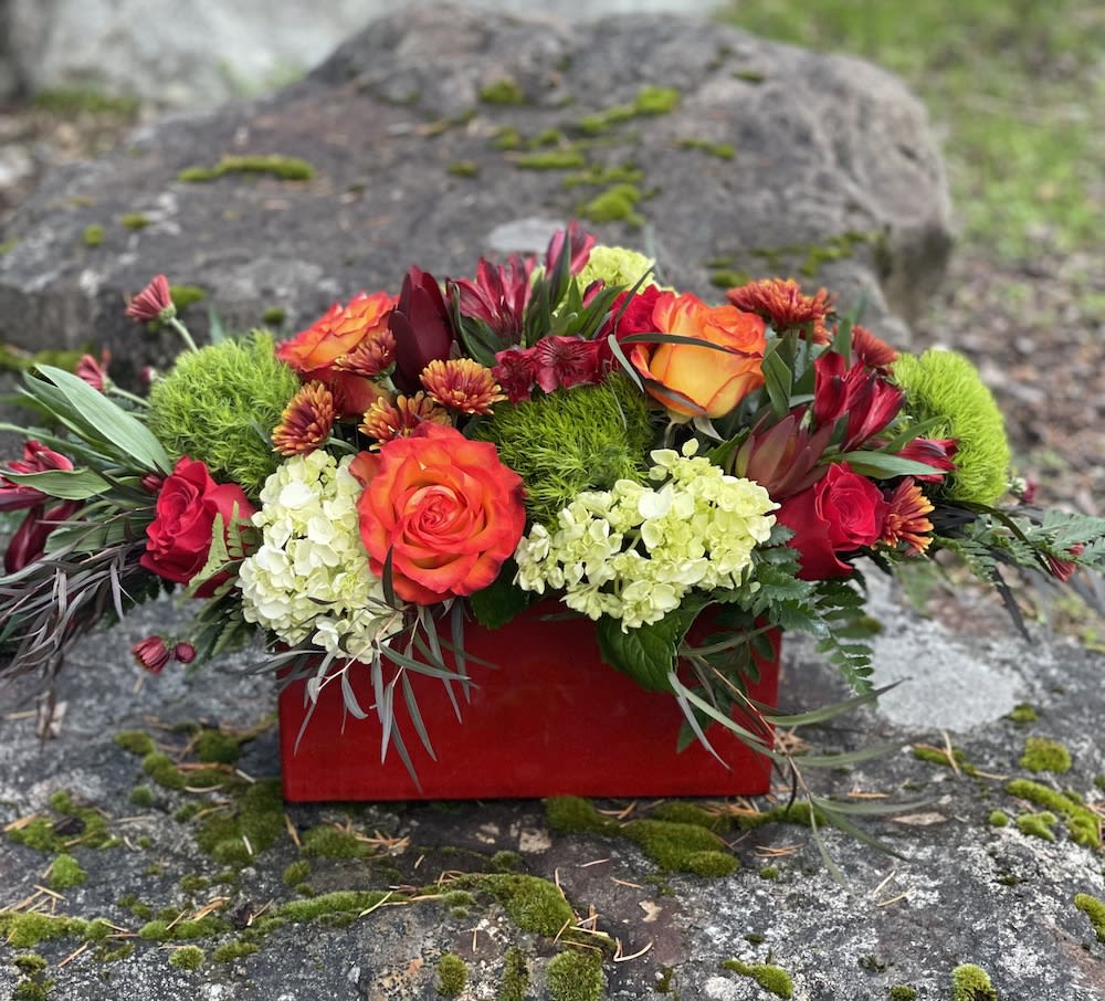 Autumn Sunset Centerpiece  - Wonderful addition to your holiday table.  