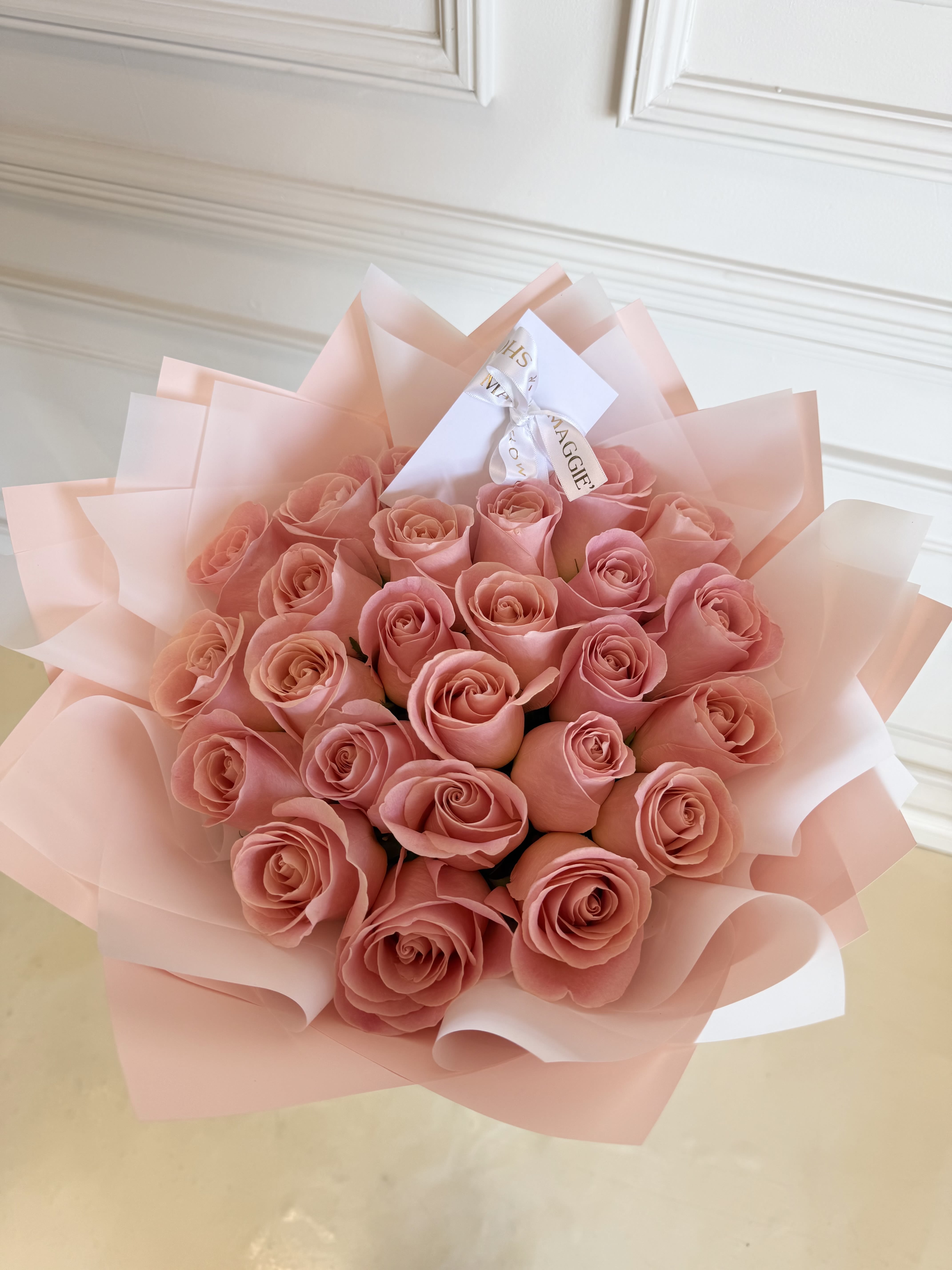 MFS 25 Rose Bouquet (Hermosa Rose)  - 25 Rose Bouquet   *this bouquet does not include a glass vase 
