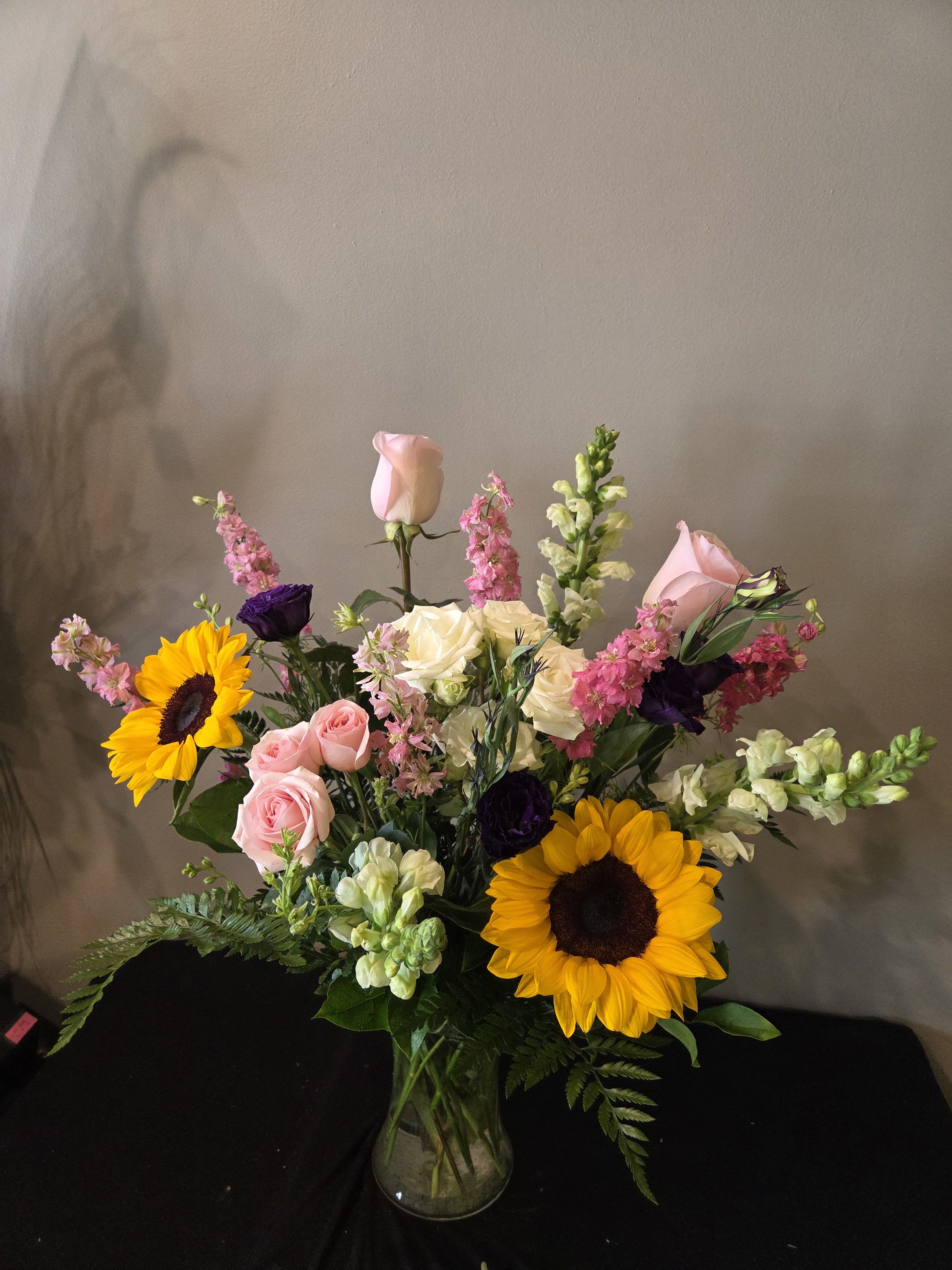 Cat's Meow - Gift this arrangement and rest assured it will be saft for your lovable feline friend! 