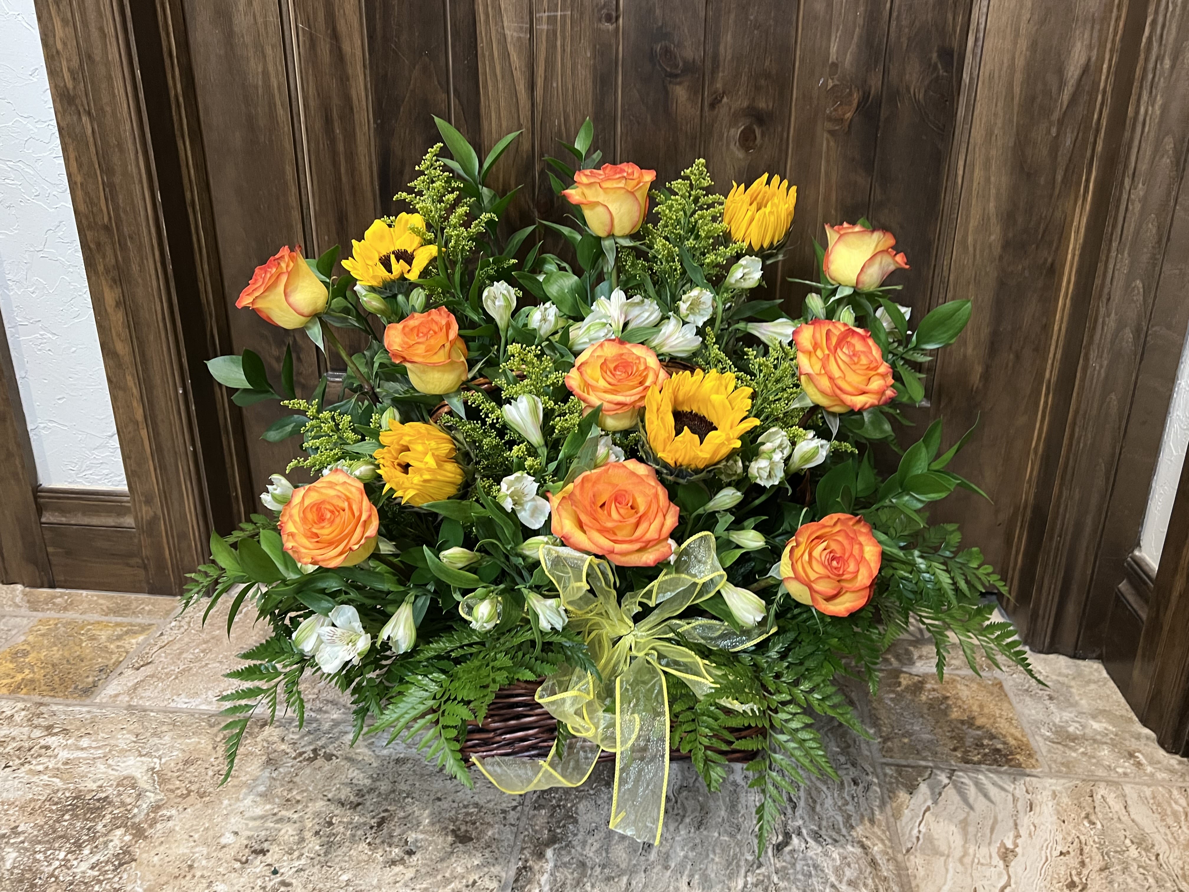 Sunflower Basket  - Sunflower and Roses 