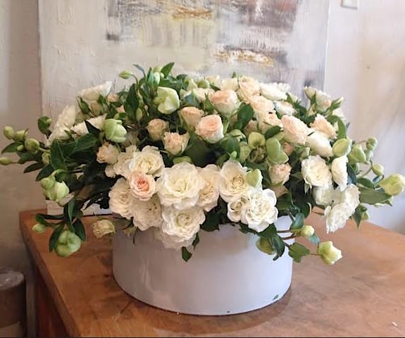 Renoir - Renoir - Roses. (as shown: Premium arrangement)
