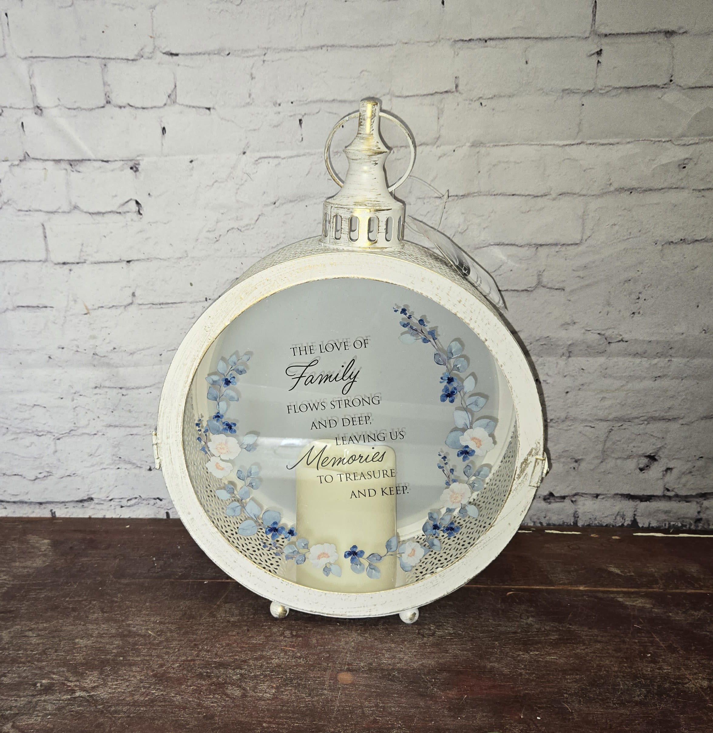 The Love of Family Lantern - Led candle with timer indoor only