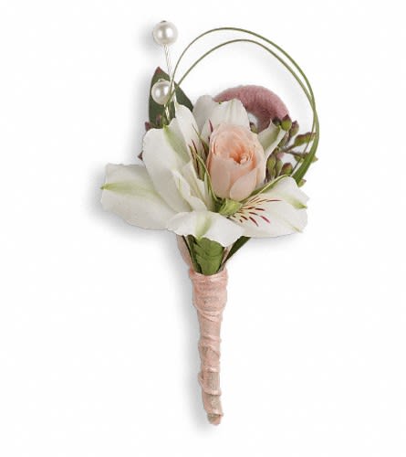 Small boutonniere with white and peach flowers and pearl accents