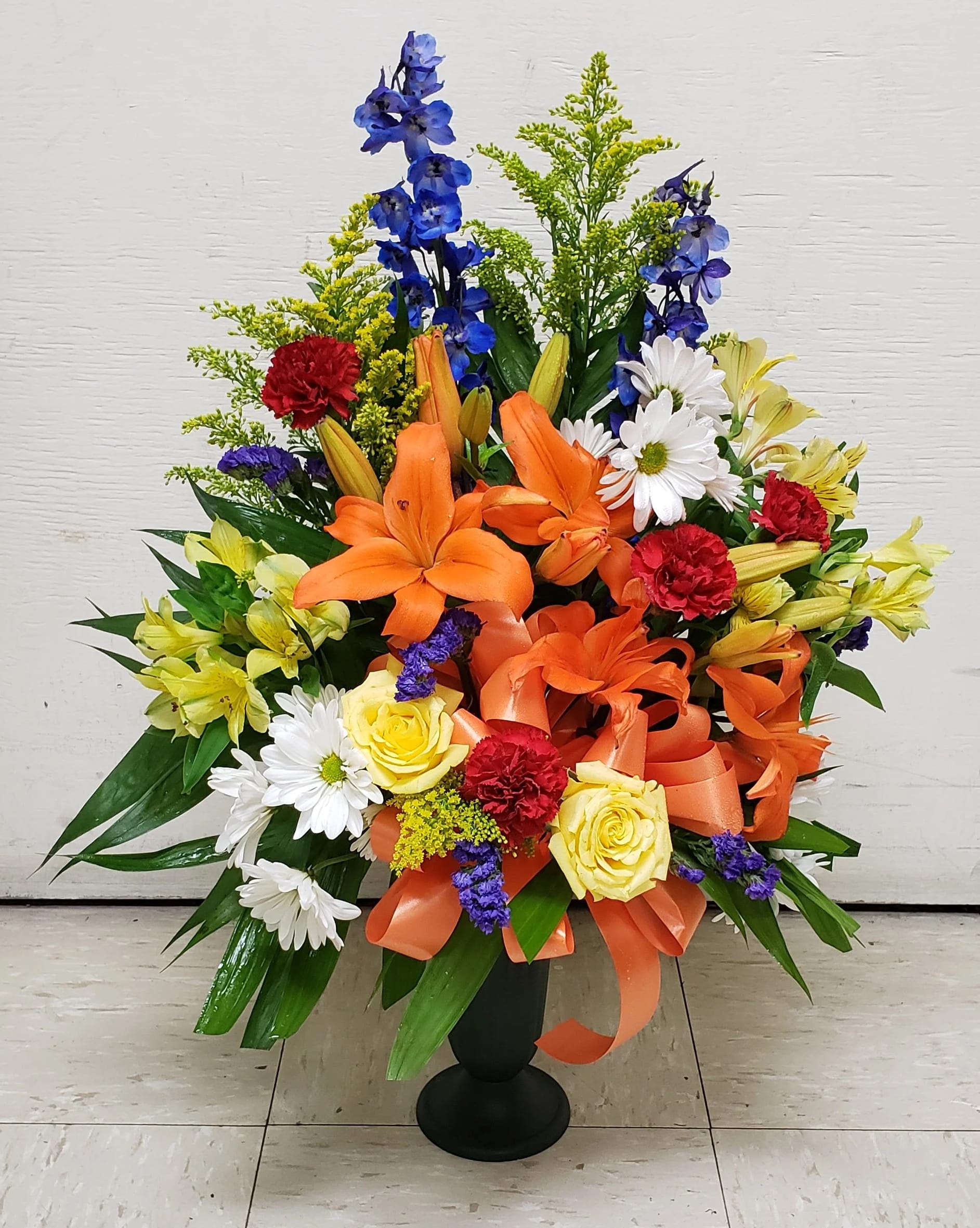 [TT-ANC132]:  COLORFUL MEMORIES - COLORFUL MEMORIES ARRANGEMENT BY TWIN TOWERS FLORIST IN ARLINGTON VA