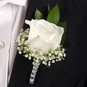 Traditional White Rose Boutonniere - A full size white rose with babies Breath and greenery.