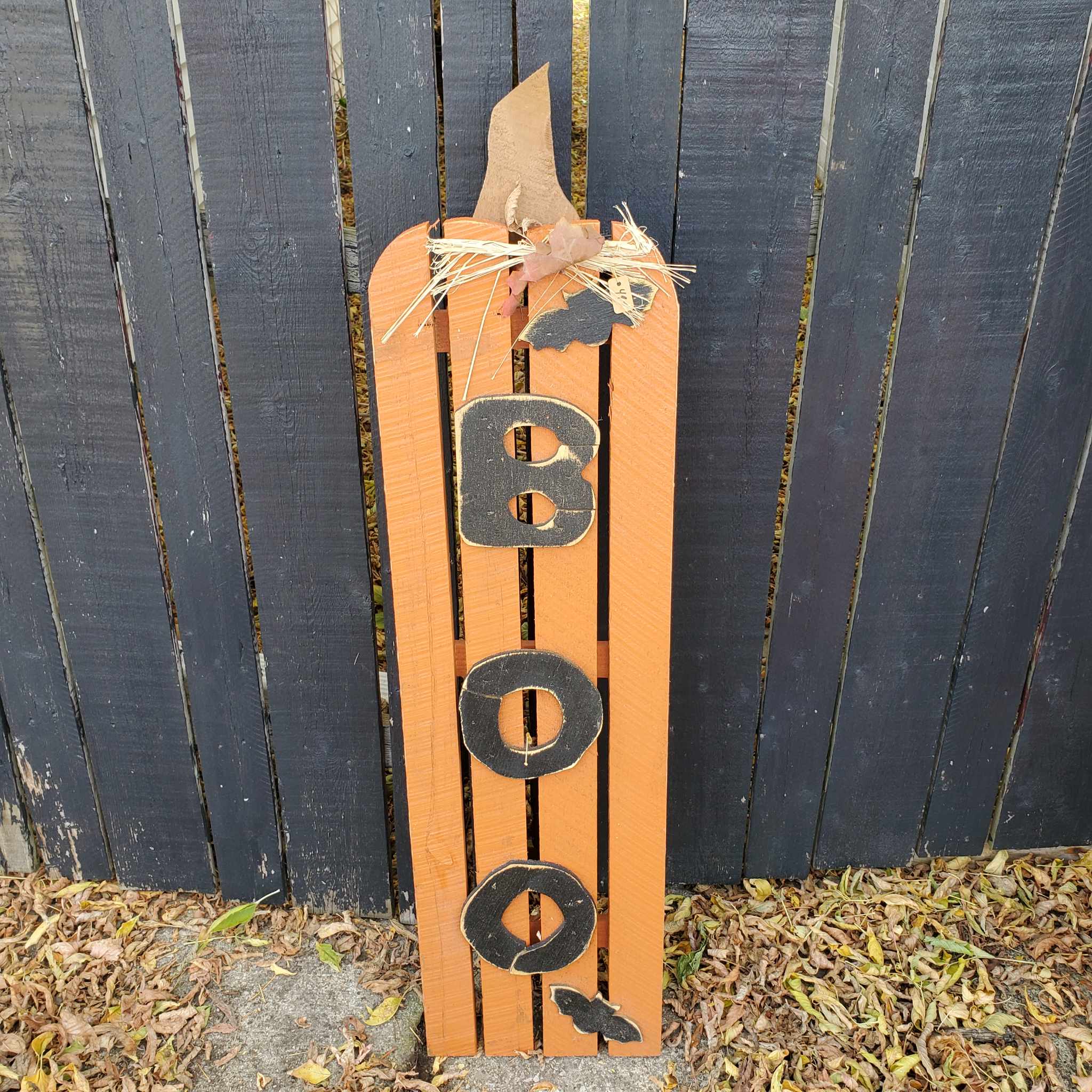Porch Pumpkin Sign with BOO &amp; Bats - Wooden porch pumpkin sign, with BOO and bats. Leaner.  Made in the USA