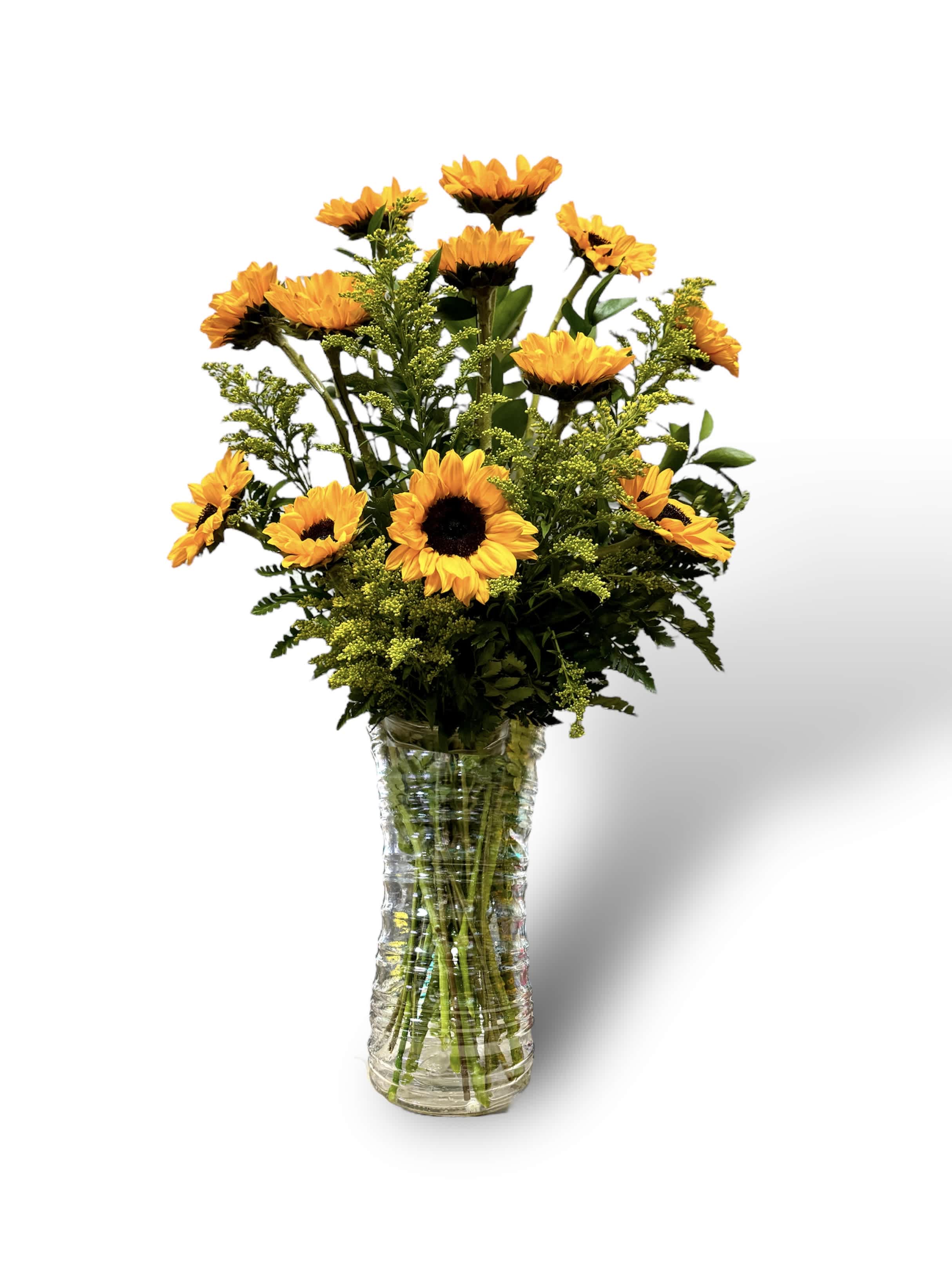 Sunflower bouquet in a clear glass vase