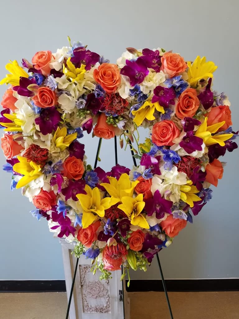 Tropical Hearts - Tropical Color standing open standing heart