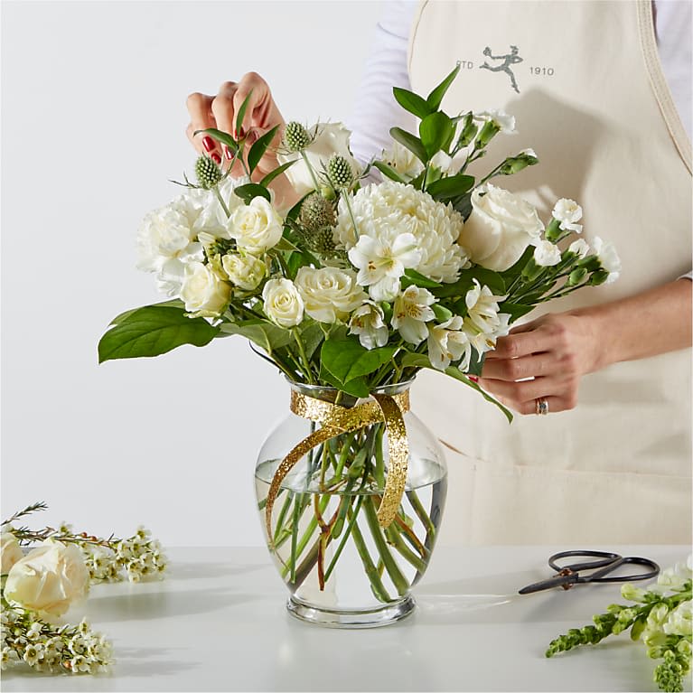 New Beginnings - Write your resolutions beside a bouquet symbolizing the fresh start ahead. Our Florist Originals Bouquets are created by local florists using the finest quality flowers. The actual design you or your recipient will receive will be different from the images shown here.