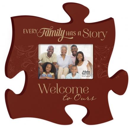 Puzzle-piece photo frame with family picture and welcome text