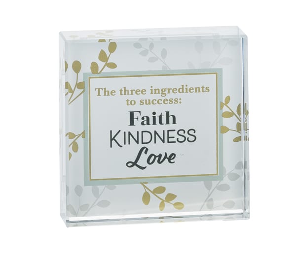 Decorative acrylic plaque with the words Faith, Kindness, Love
