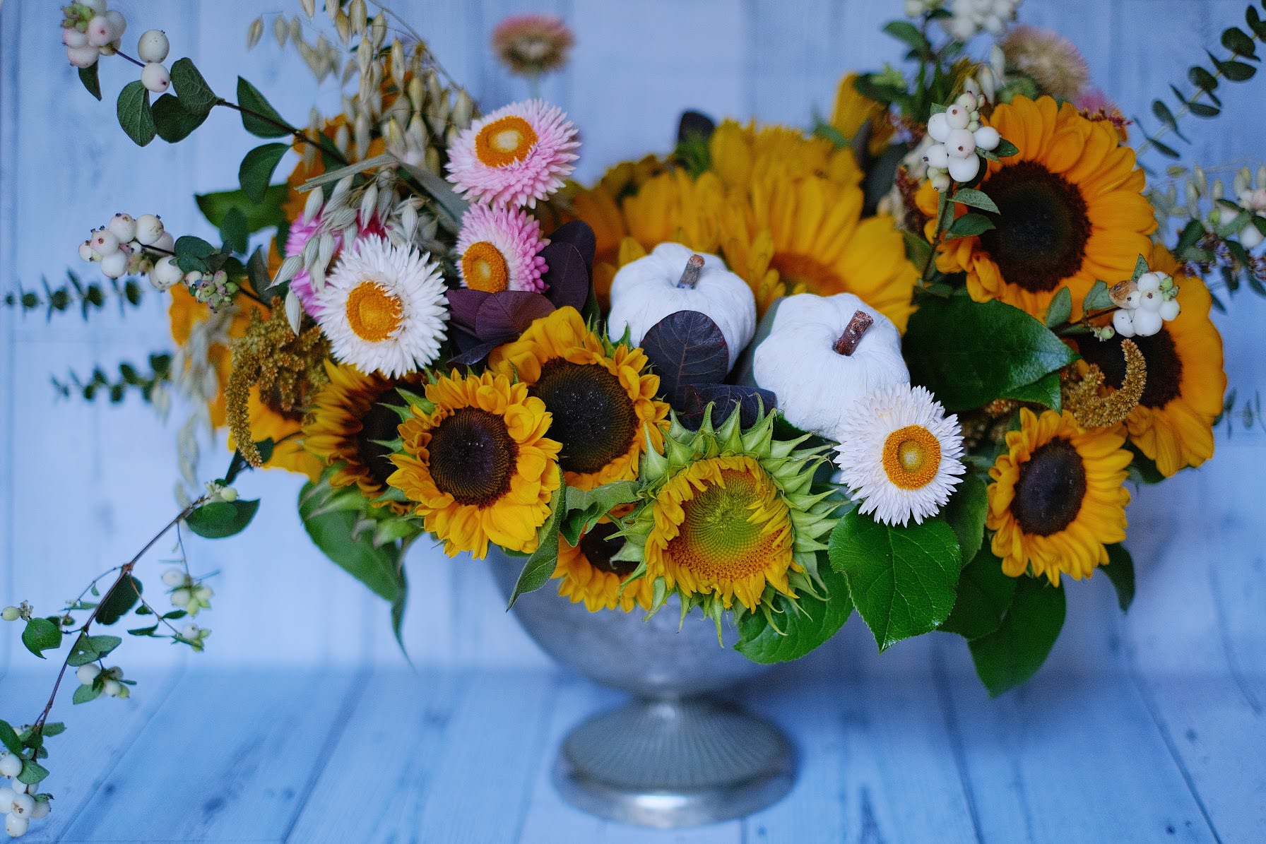 Sunflowers Dance - Be Happy and dance- sunflowers arrangement with some mix of the seasonal flowers are perfect gift to brighten your day.