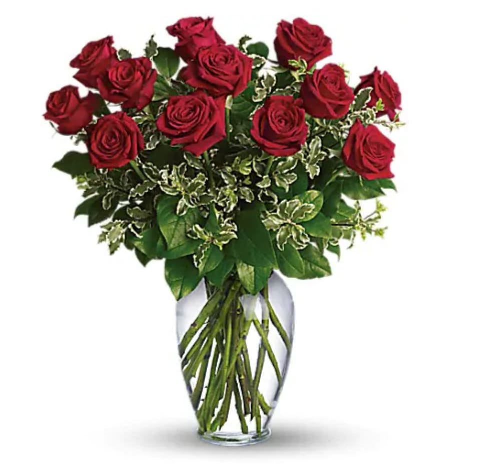 A dozen red roses - Red roses