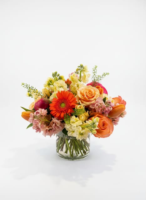 Sunny Day  - Sunny Vibes to cheer up any day! Makes for the perfect way to warm up a home and bring a little sunshine intro someones life 
