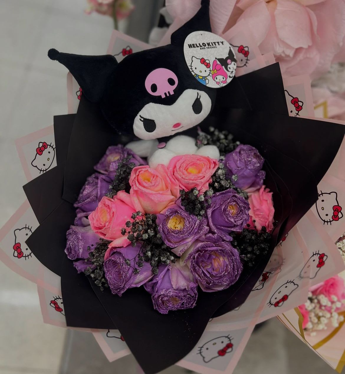 Kuromi bouquet  - Standard 12 roses  Premium 25 roses  Deluxe 36 roses it comes with the plushie 