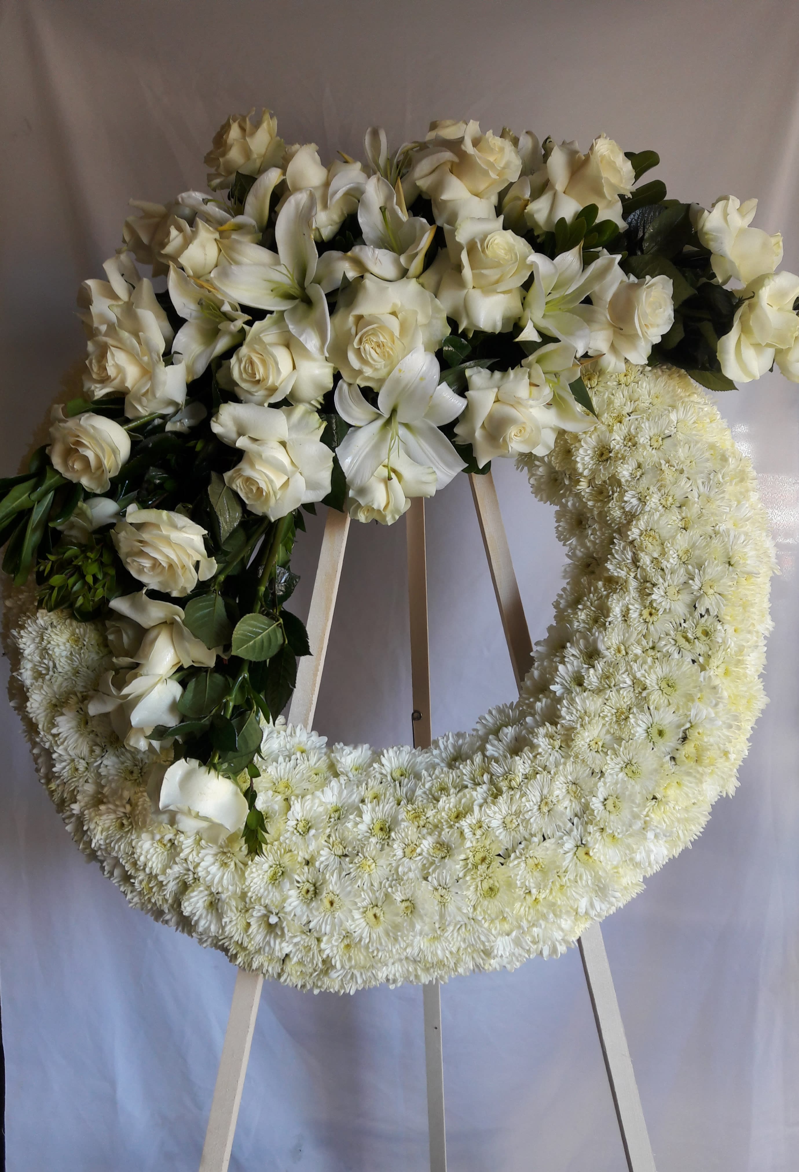 Eternity  white Wreath  - All white flowers for Services Funeral 
