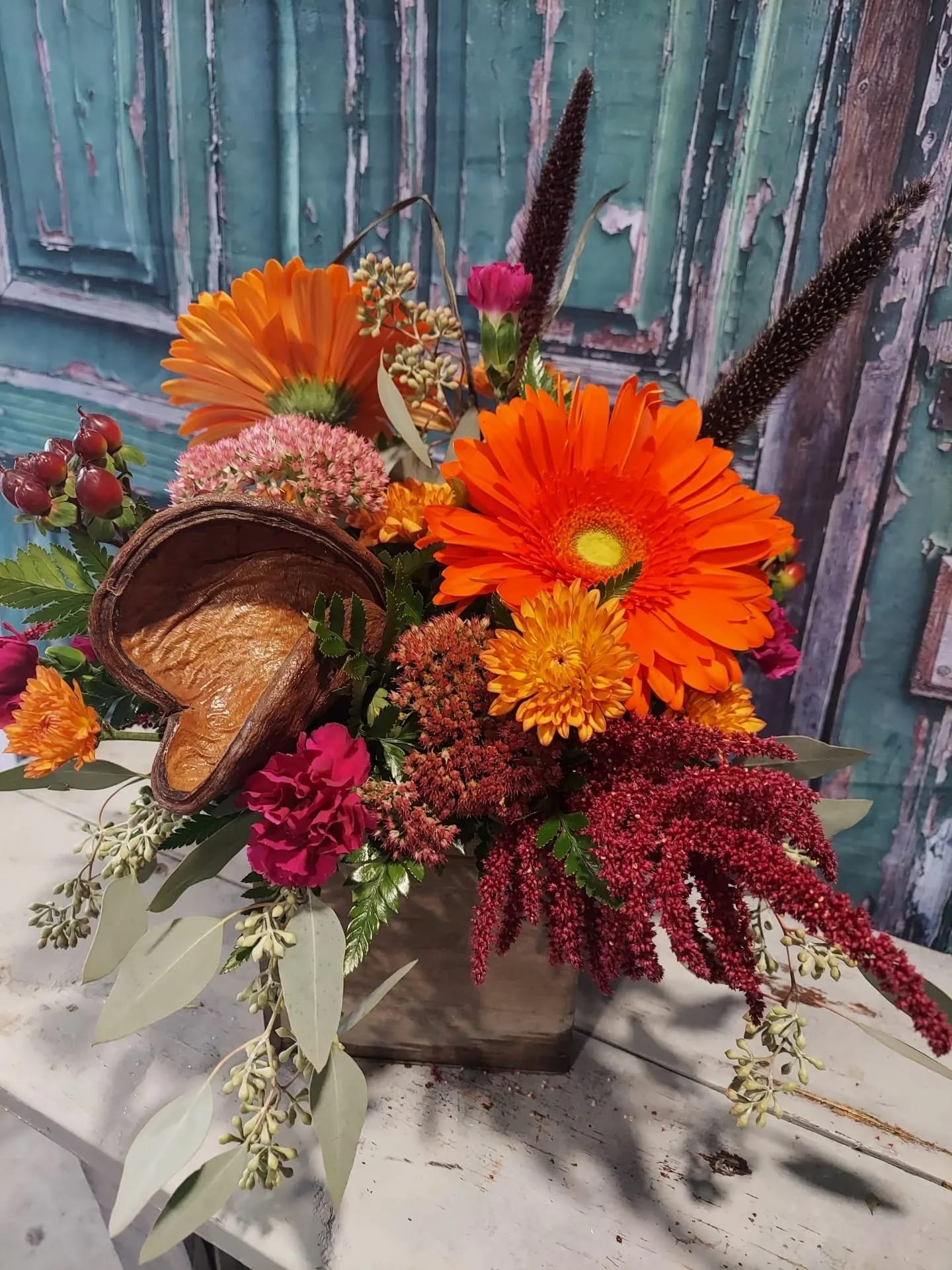 Autumn Delight - Delight your friends, family and loved ones with harvest blooms in hues of orange, yellow and reds.  Goodbye summer and hello fall.