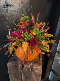 Festive Fall - Celebrate fall with this festive floral perfect for all your seasonal events.  Makes a perfect centerpiece for Thanksgiving or any fall event.